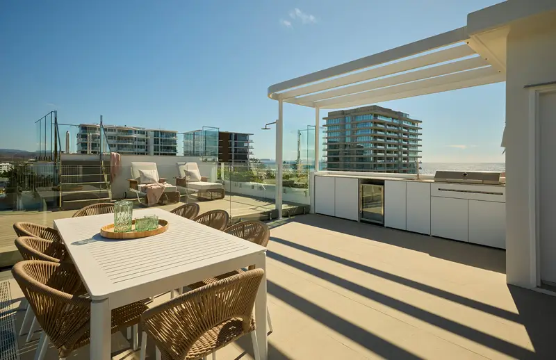 Apartment 3 - Rooftop entertaining area