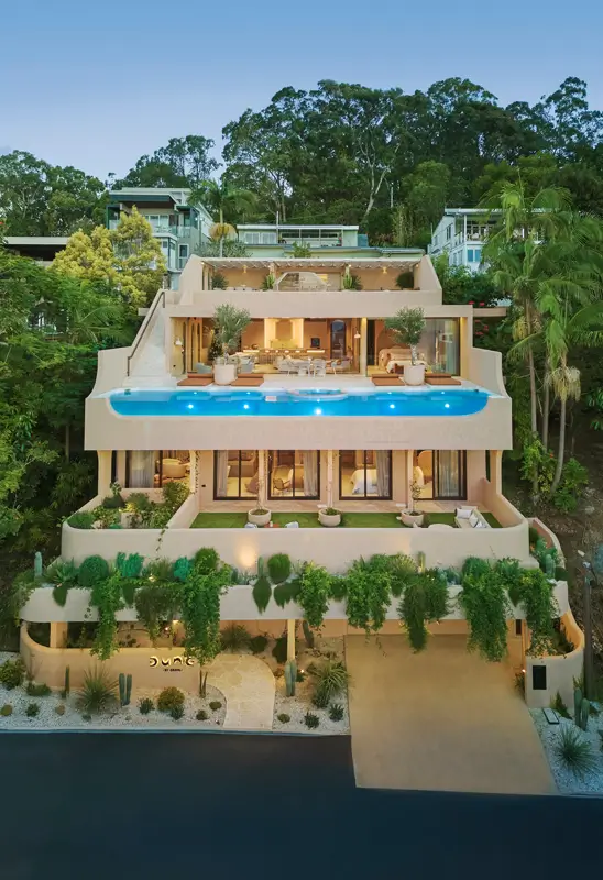 Dune Exterior